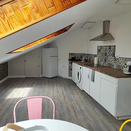 Carrerahouses Aroux